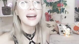 Blonde With Glasses Let Her Boyfriend Cum In Her Mouth