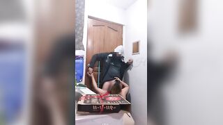 Sex with Strangers Deliveryman Fuck Hard